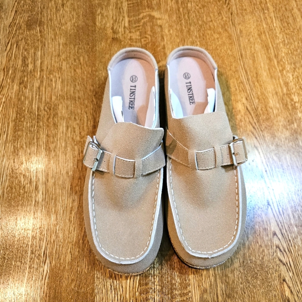 Tan Slip-On Loafers,  Sz 9.5, NIB